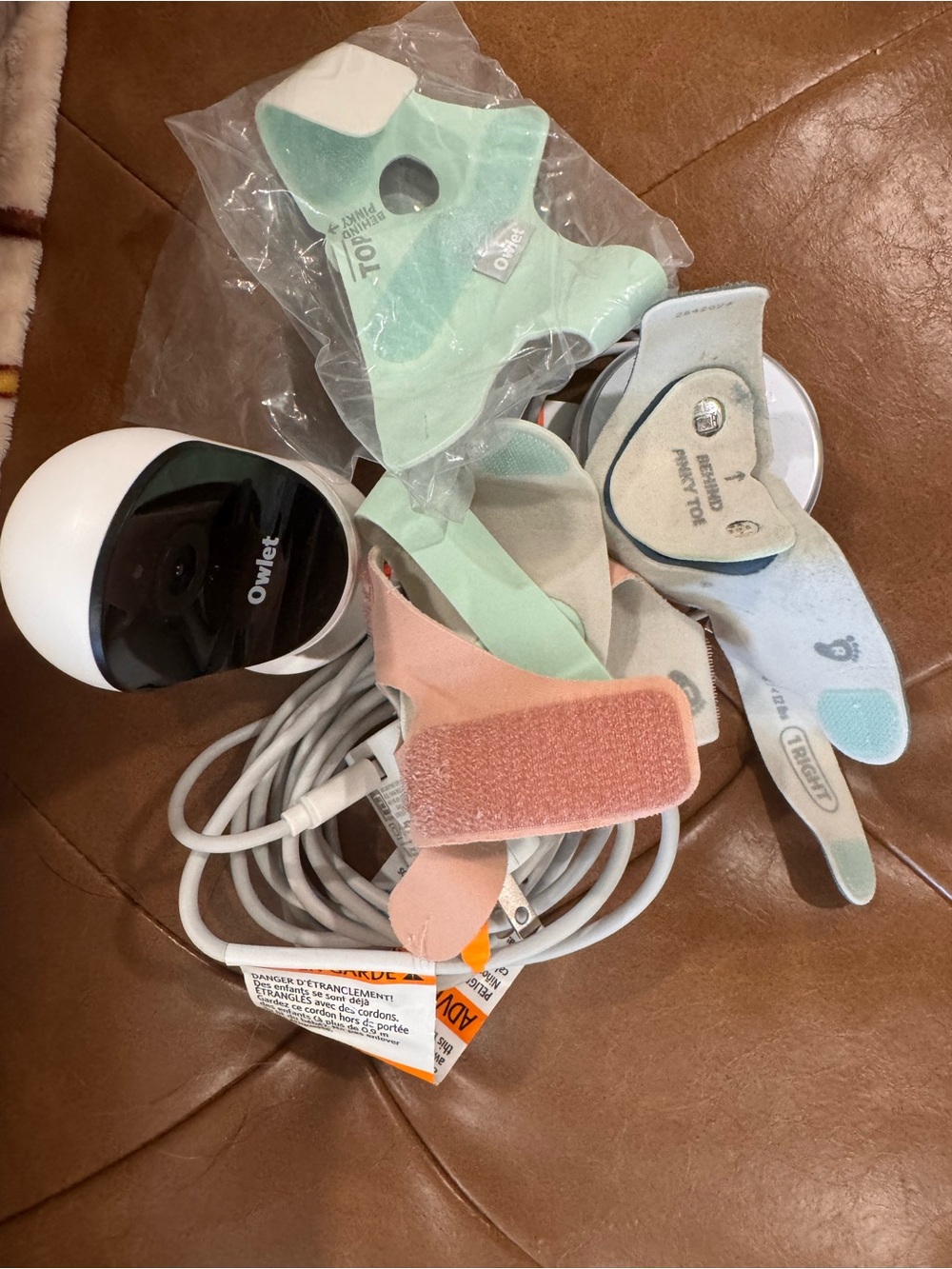 Owlet Baby Monitor with Mint & Peach Sensor Wraps